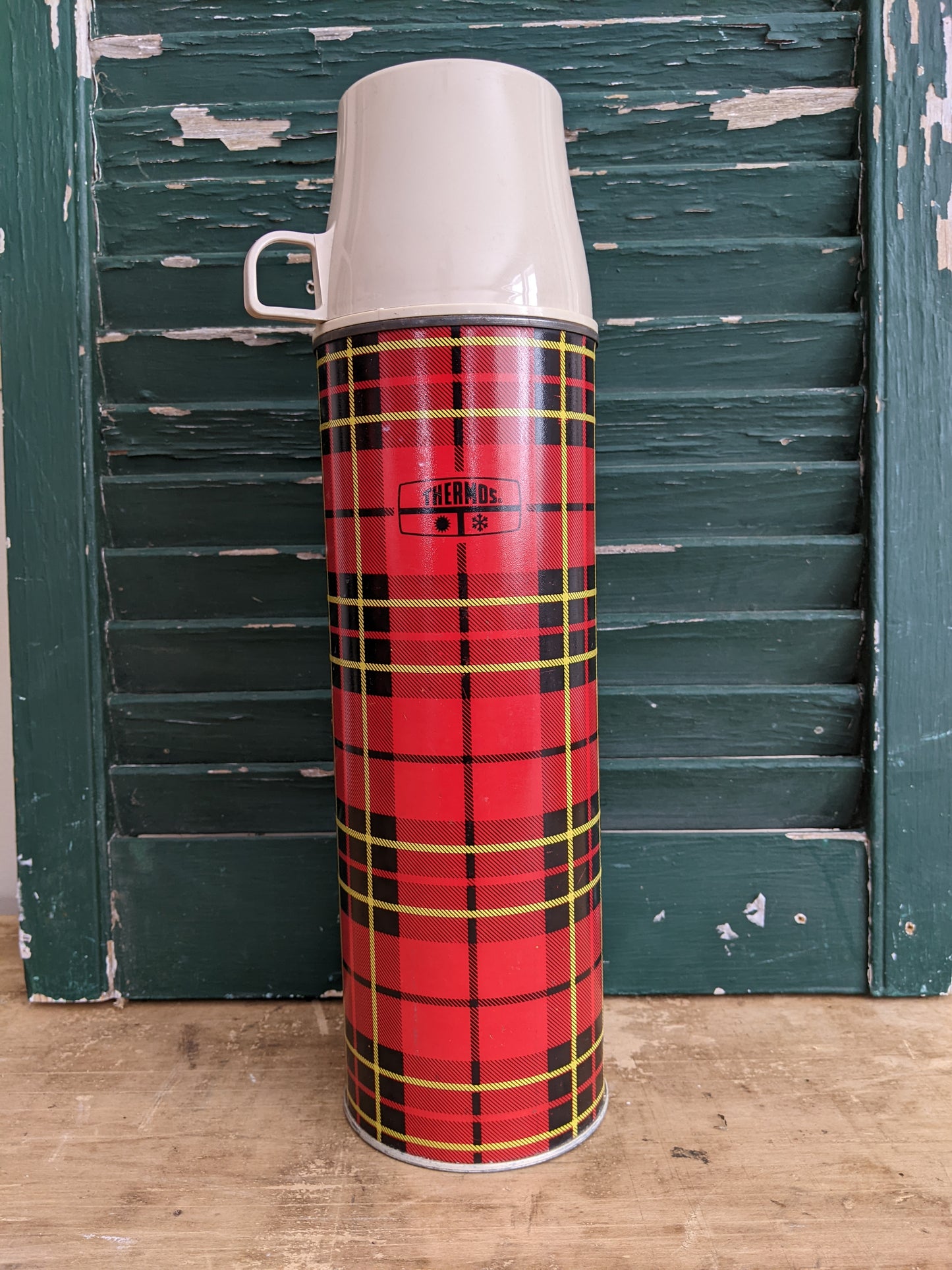 Vintage Plaid Thermos