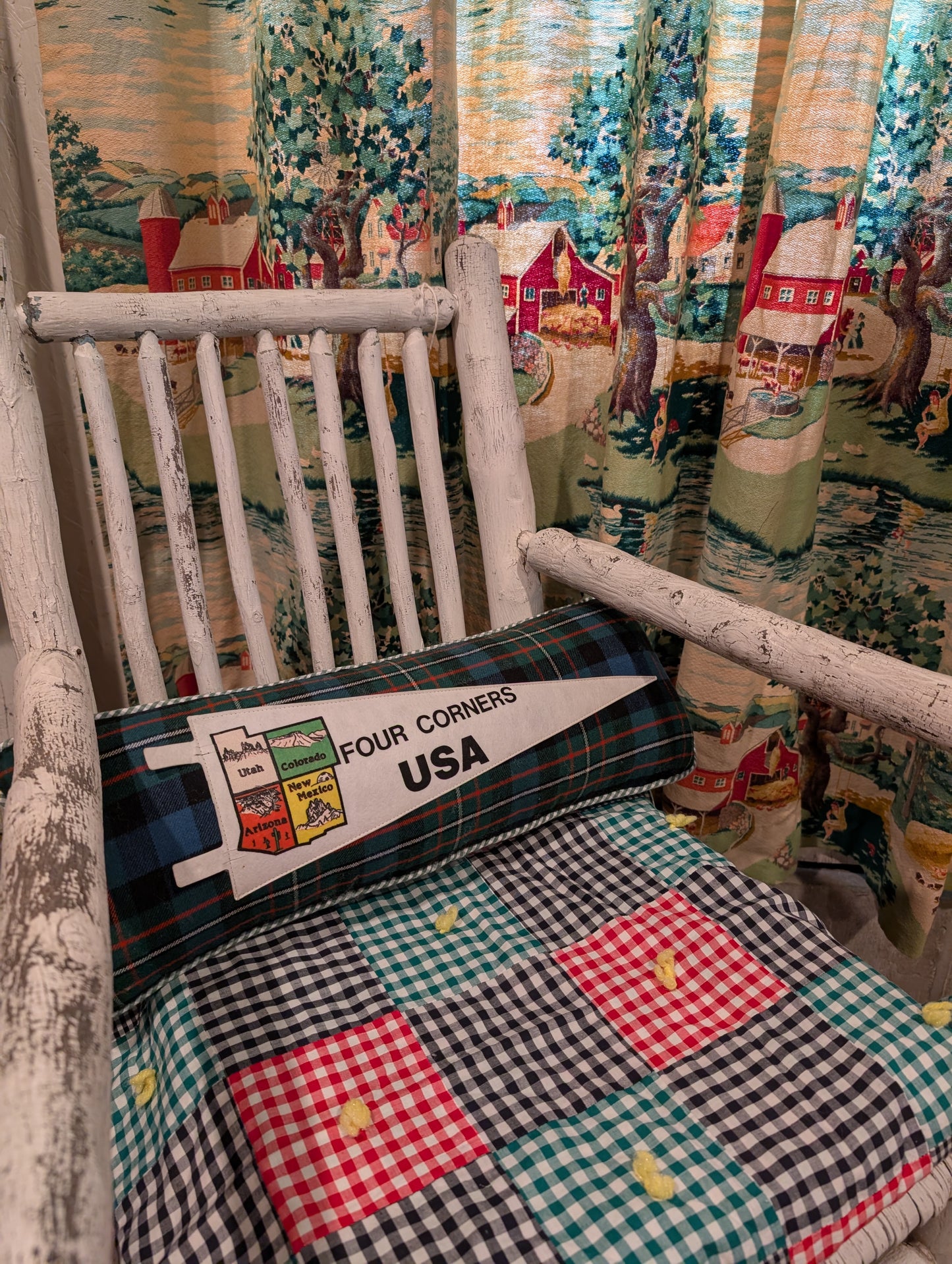 Four Corners vintage pennant pillow