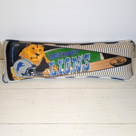 Detroit Lions Vintage Pennant Pillow